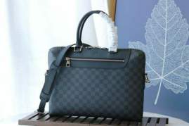 Picture of Louis Vuitton Mens Bags _SKUfw97506828fw